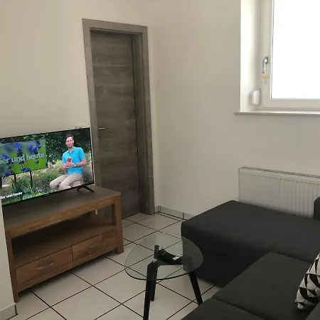 Belinda, Tiengen Zentrum Apartamento *